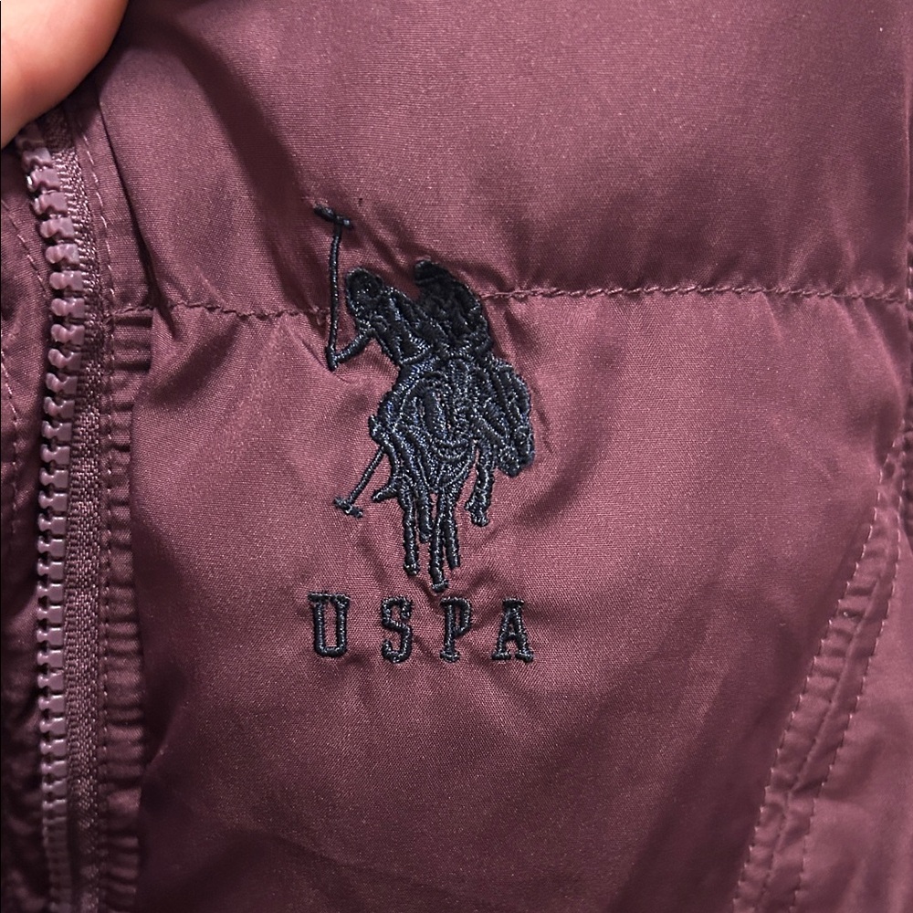 U.S. Polo Assn. Quilted Puffer Vest – Women’s Size Medium - Picture 5 of 7